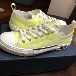 Dior B23 Sneakers